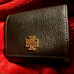 Tory Burch Trifold Compact Wallet in Black Pebbled Leather